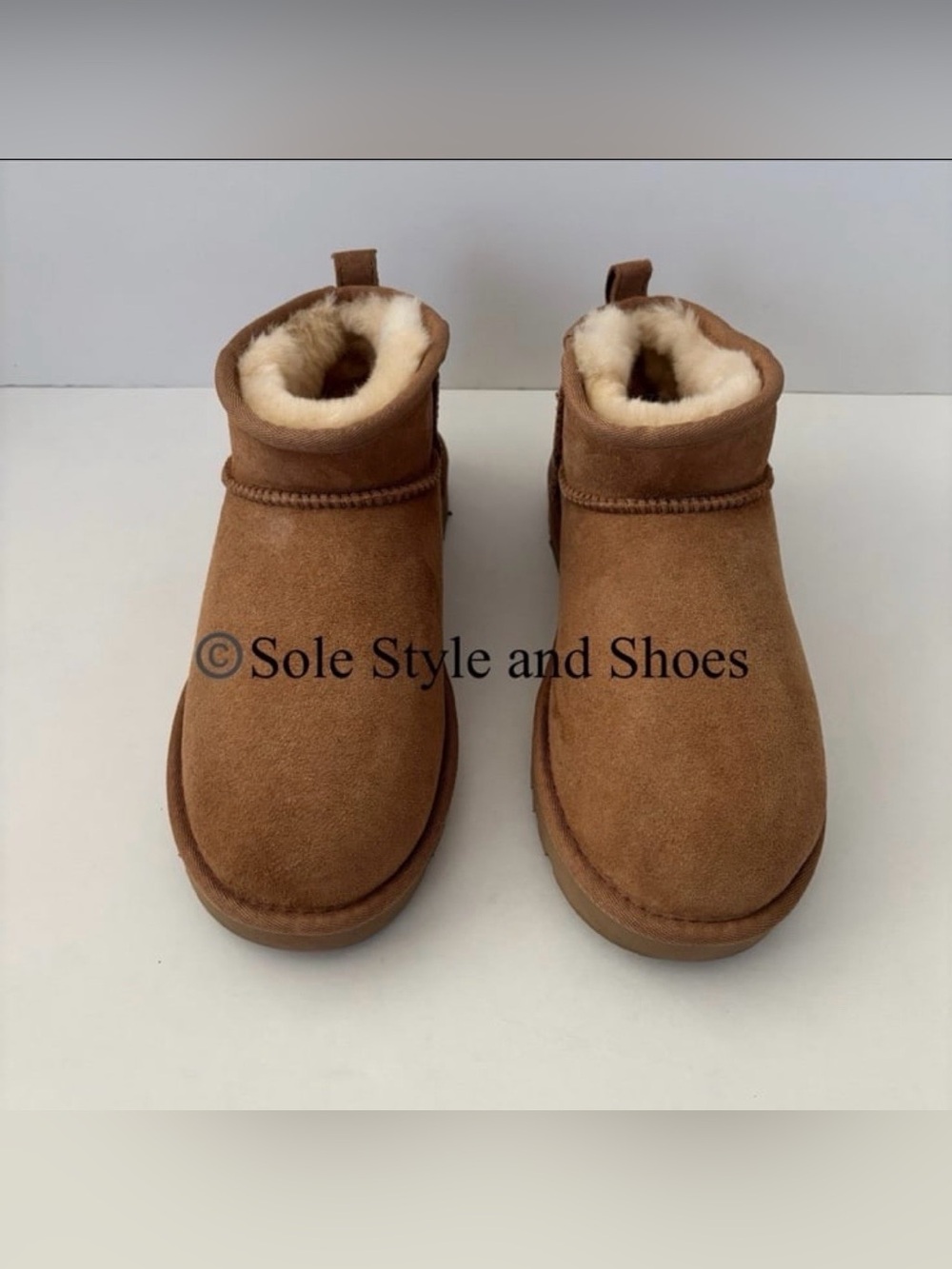 UGG Classic Ultra Mini Boots Chestnut 8 New without Box - Picture 6 of 11